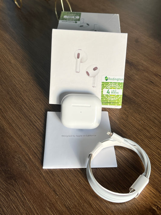 نسخة Apple AirPods 3